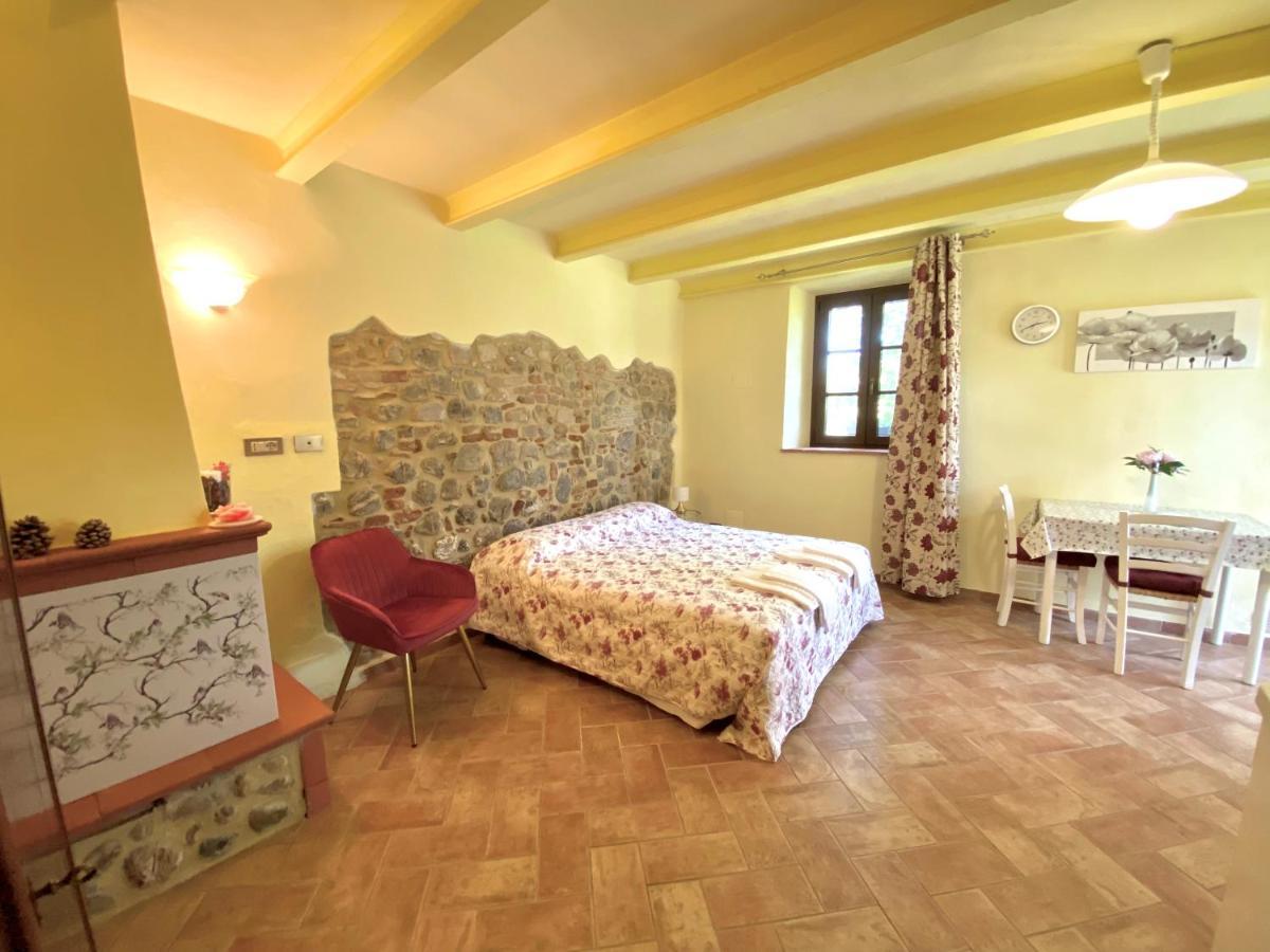 Agriturismo L'Antica Quercia Pomarance Exterior foto